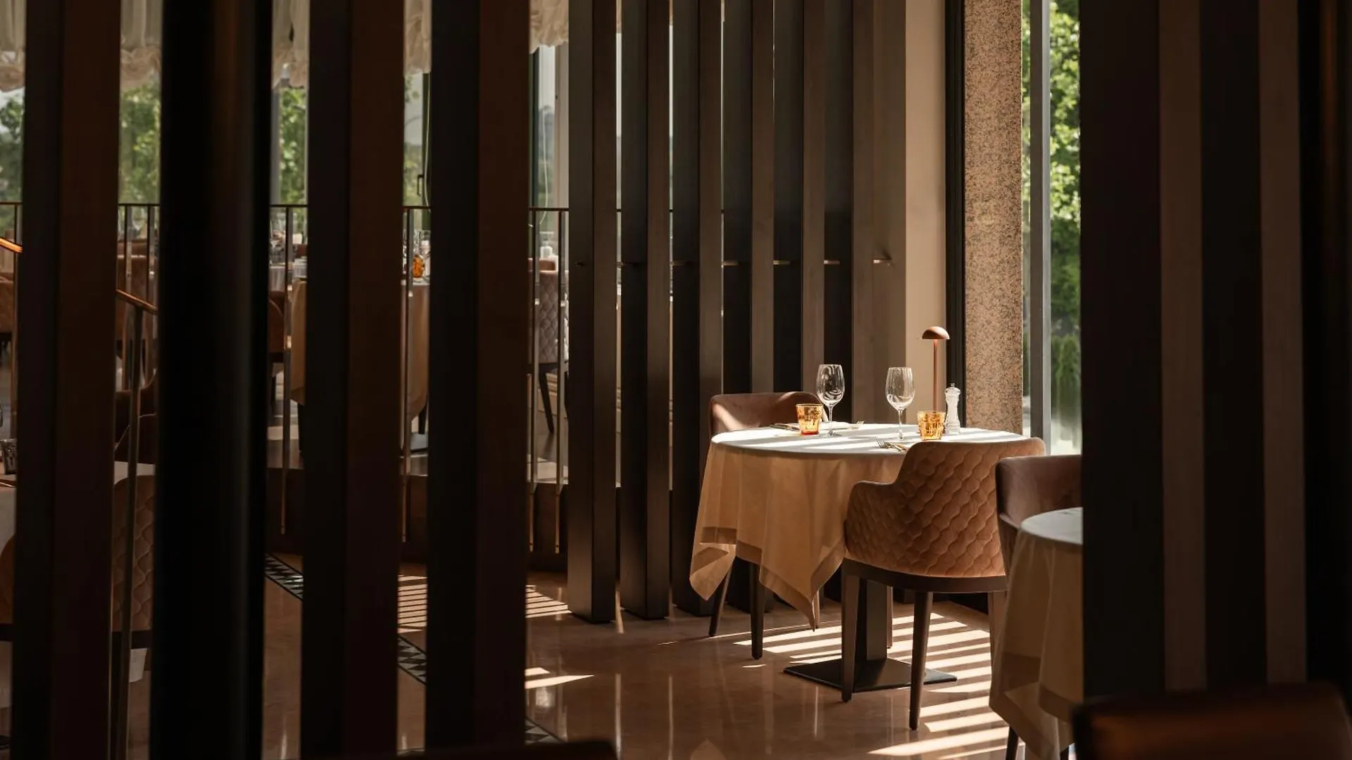 Hotel Leonardo Da Vinci Erba 4*,