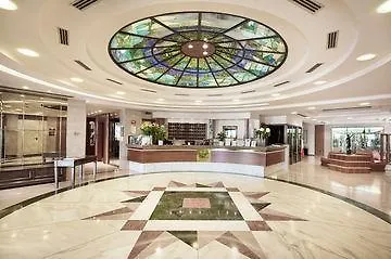 ****  Hotel Leonardo Da Vinci Erba Itálie